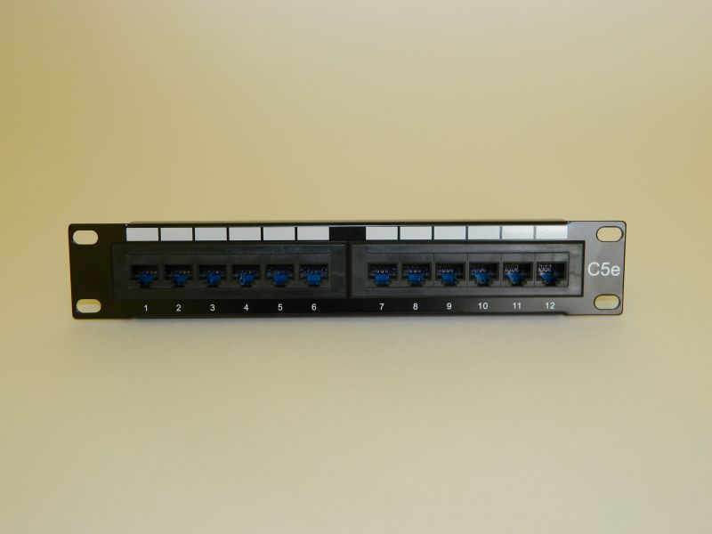Патч-панель UTP, 10", 12 портов RJ45, cat.5е, 1U, Dual Type, Netko СКС, "J" TP12T-KDA-CEC