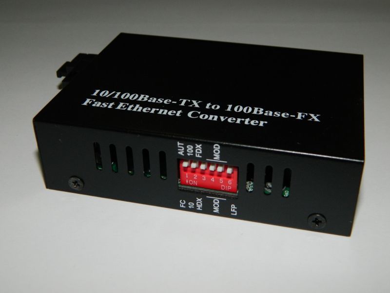 WDM медиаконвертер 10/100Base-TX/100Base-FX, одноволоконный, SM, SC, 1550nm, с DIP переключателем, 20км, 100Mbit WDM-1550/1310DIP